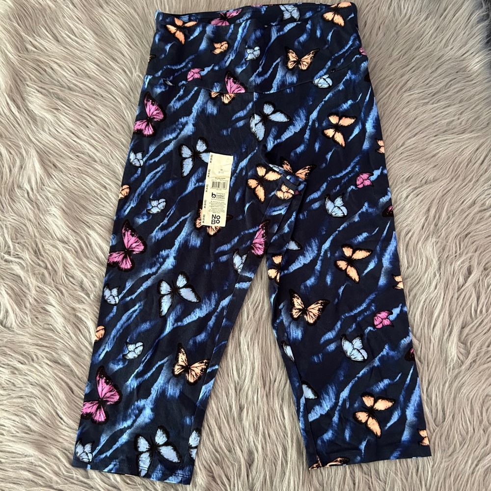 No Boundaries Capri Leggings Women Size Medium Blue Butterfly‎ Stretch Pants NEW